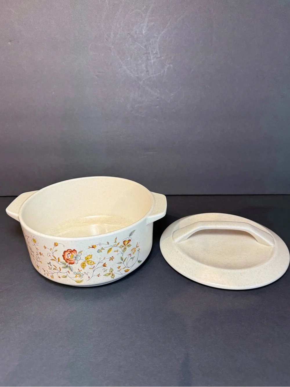 Vintage Lenox Temper-Ware Merriment 1.25 Qt Casserole Dish w Lid Vegetable -1970